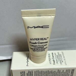 MAC Hyper Real Fresh Canvas Cleanser Sample